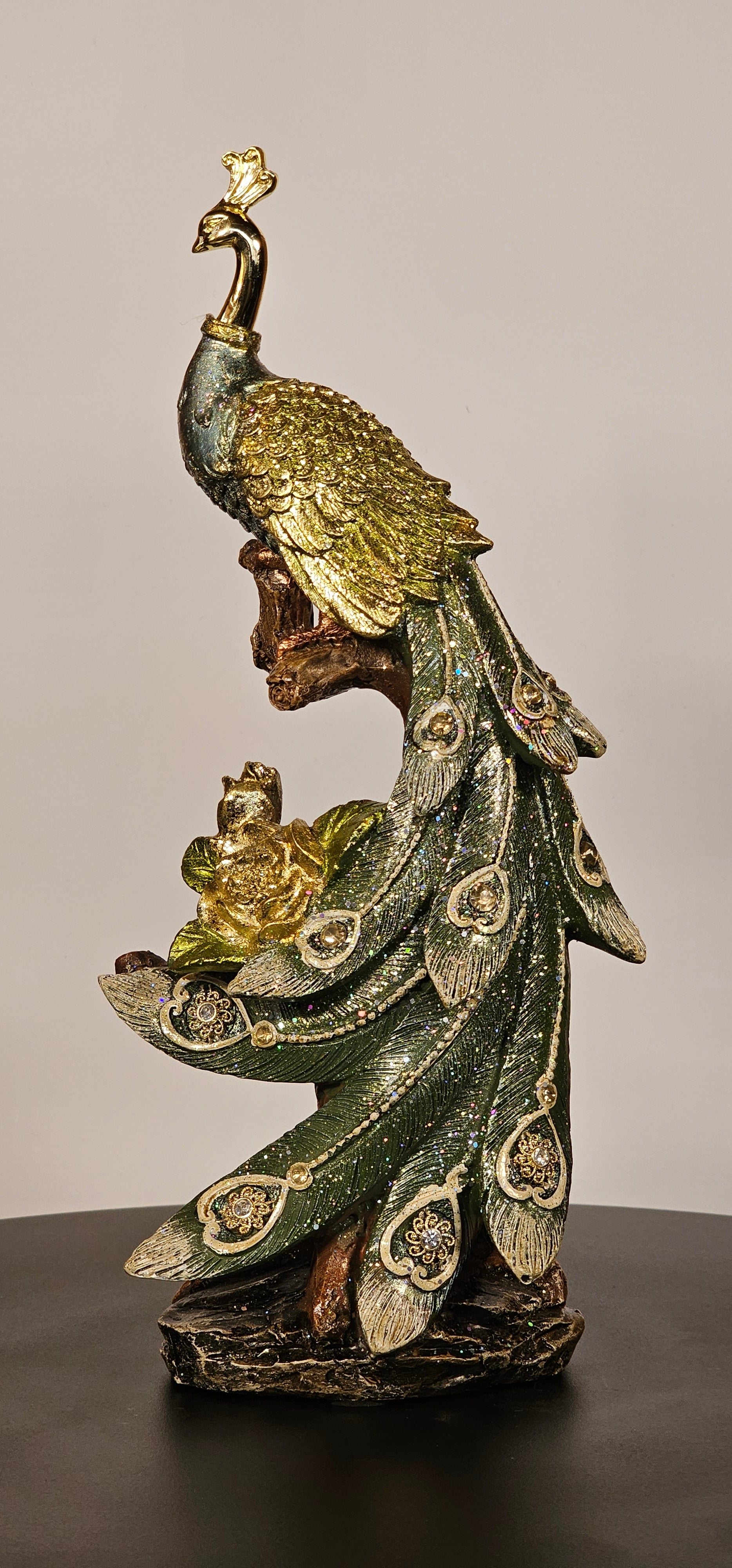 تحفة الطاووس - Astro Store